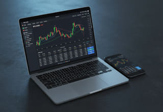 Accédez à l'historique des transactions et suivez l'activité du compte